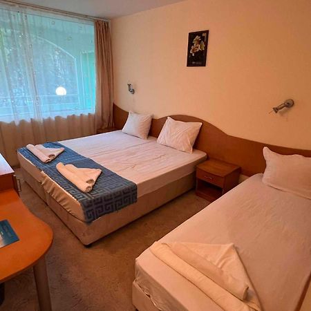 Хотел Диамант Hotel Diamond Balchik Eksteriør billede