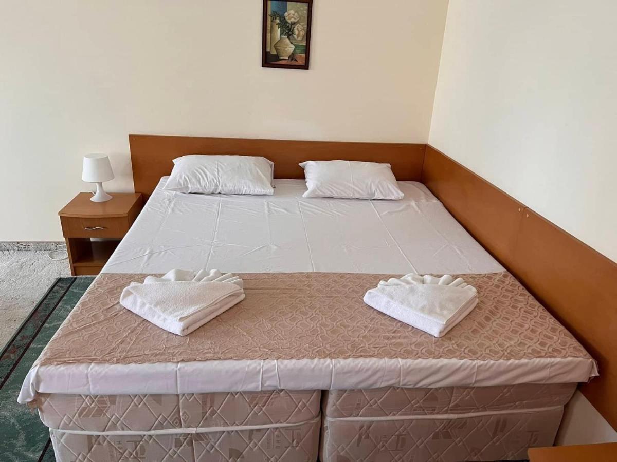 Хотел Диамант Hotel Diamond Balchik Eksteriør billede