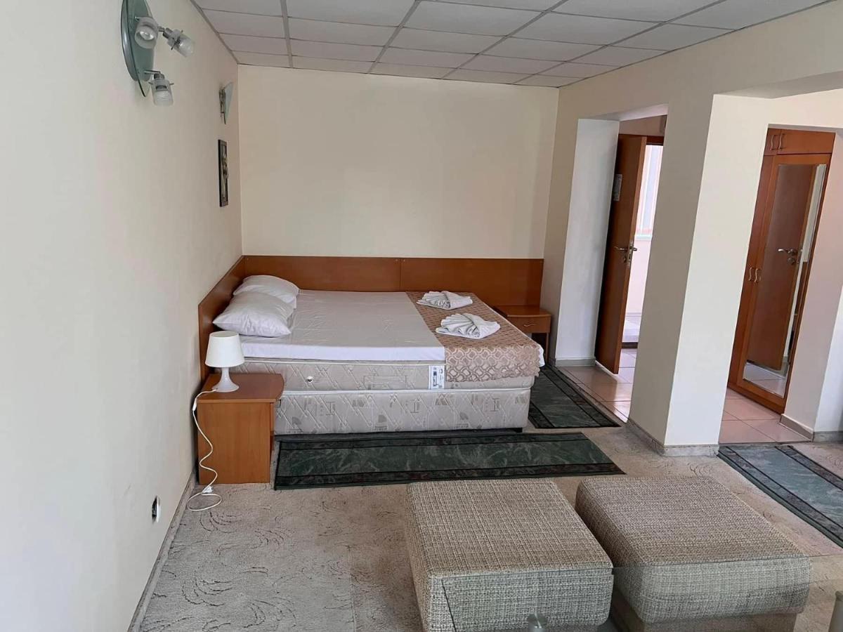 Хотел Диамант Hotel Diamond Balchik Eksteriør billede